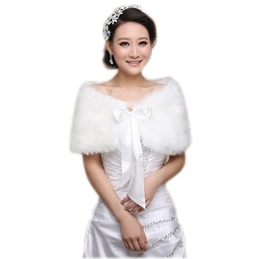 Cape d'hiver en fourrure blanc - Shawl Wrap Winter avis et prix
